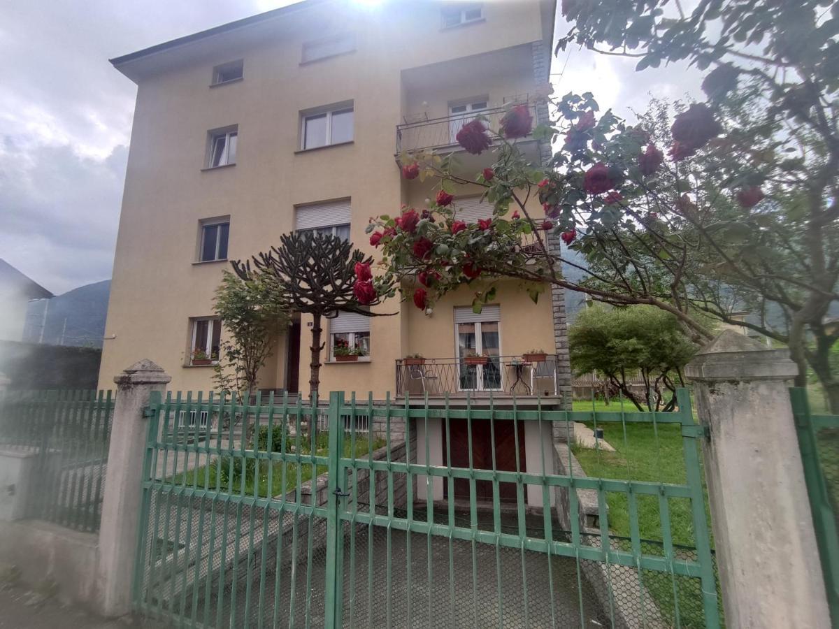 Tirano Express Luxury Apartments מראה חיצוני תמונה