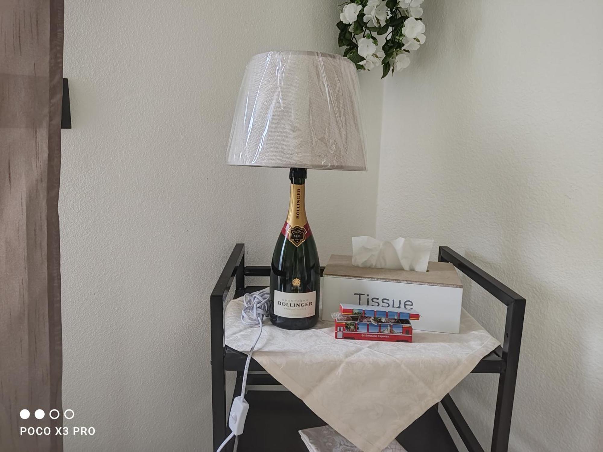 Tirano Express Luxury Apartments מראה חיצוני תמונה